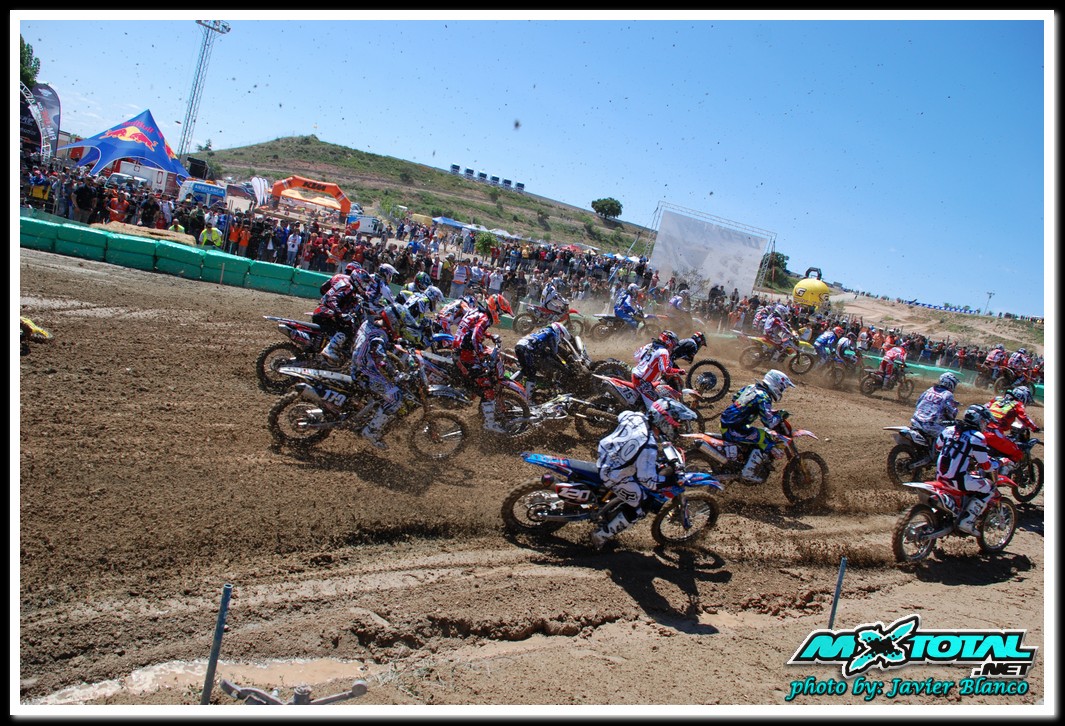 Mx2_Race2_012.jpg